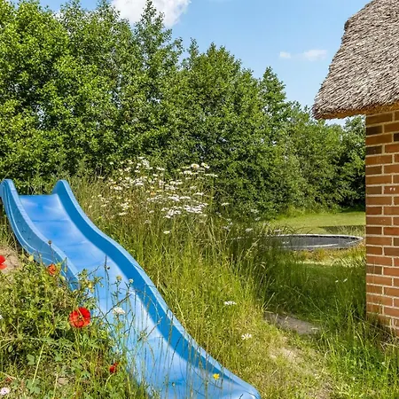 Tara - 900m From The Sea By Interhome Bøtø By