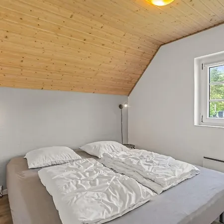 Tara - 900m From The Sea By Interhome *